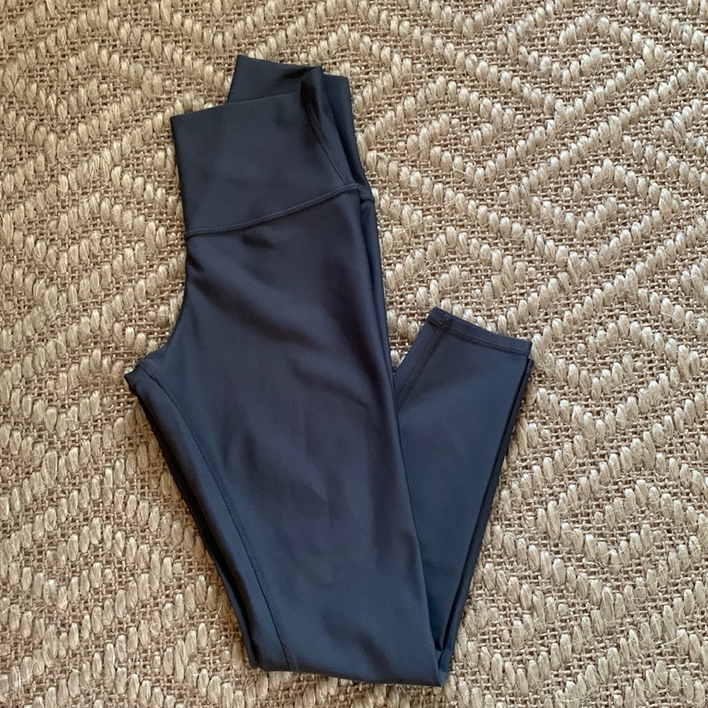 Alo Yoga high waist airlift leggings